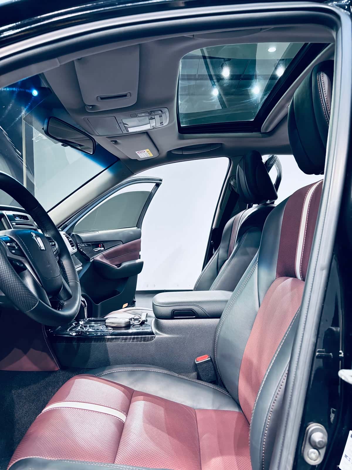Toyota Crown, 2017 6