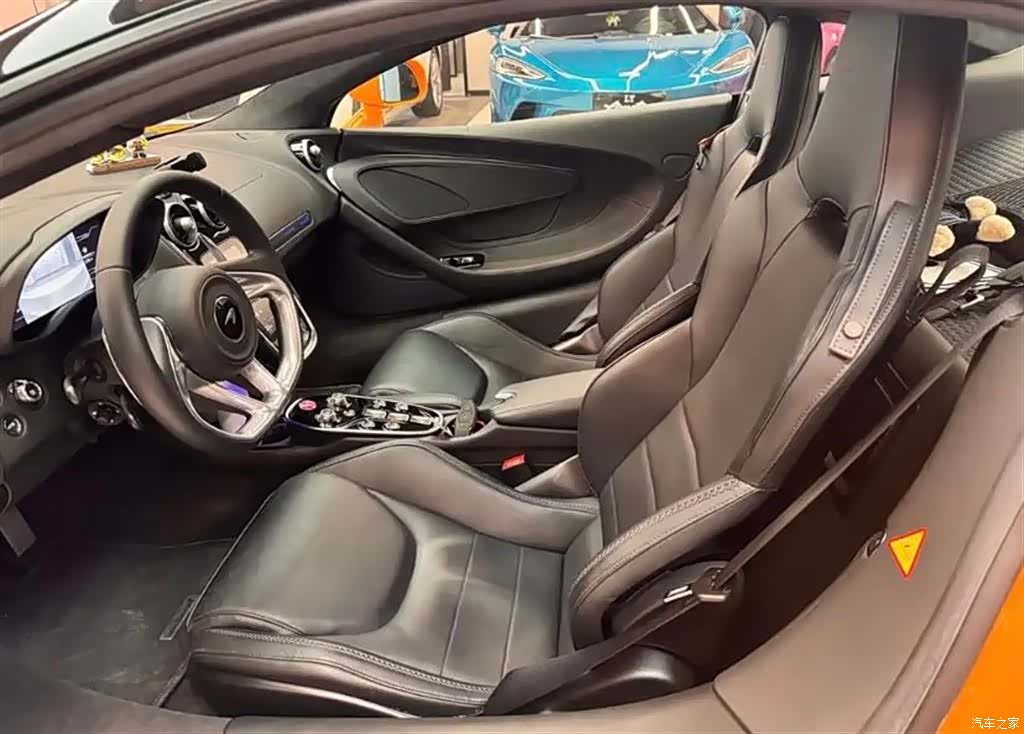 McLaren GT, 2023 9