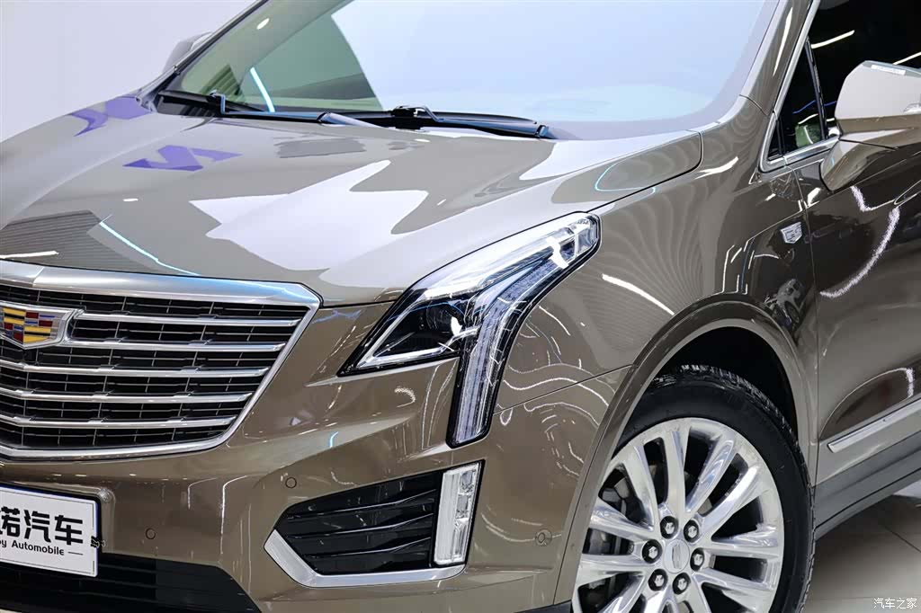 Cadillac XT5, 2017 10