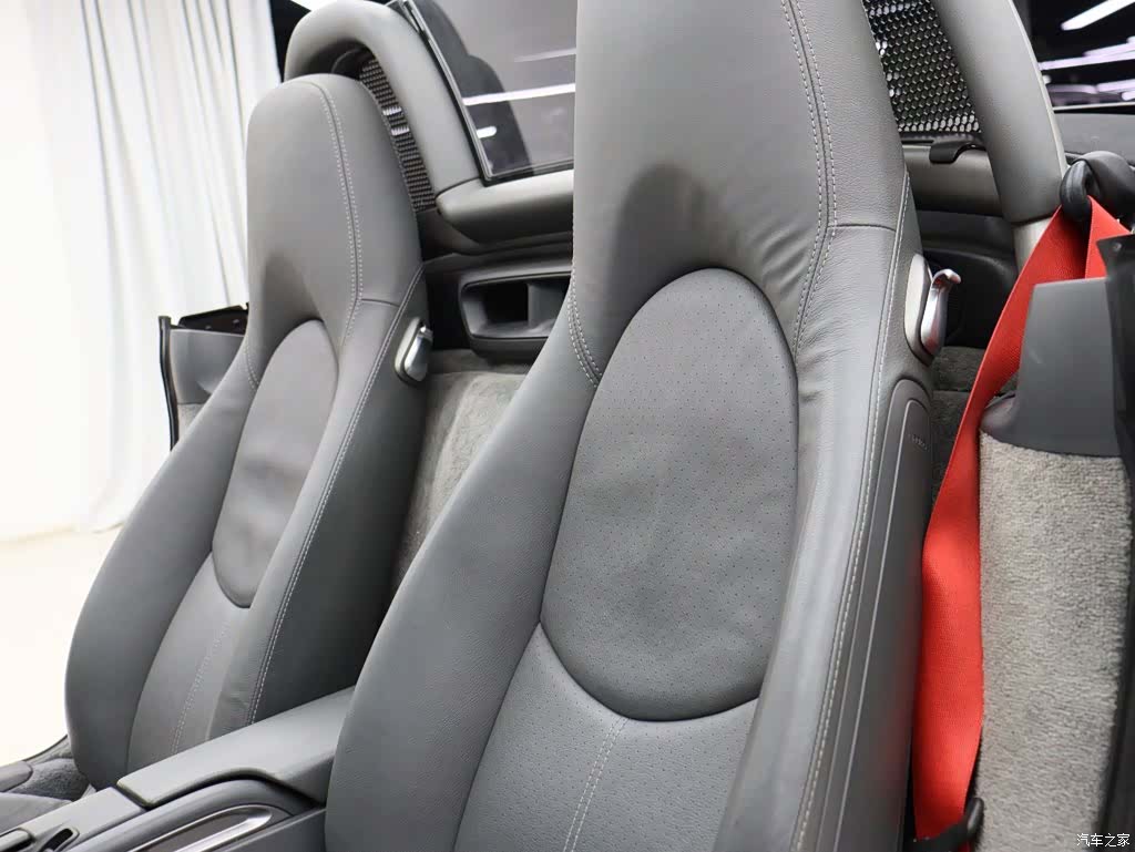 Porsche Boxster, 2010 3