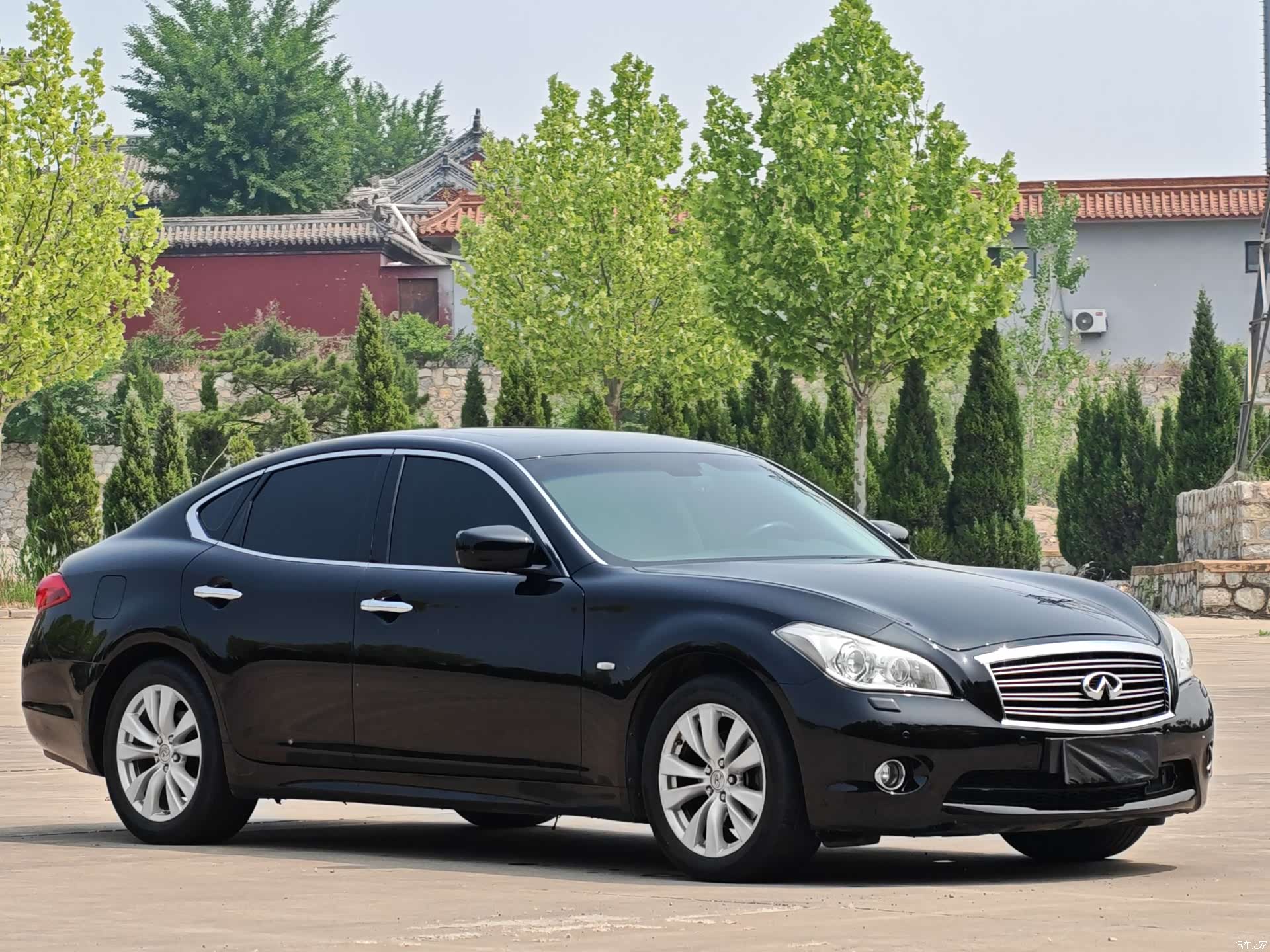 Infiniti M37, 2012 8