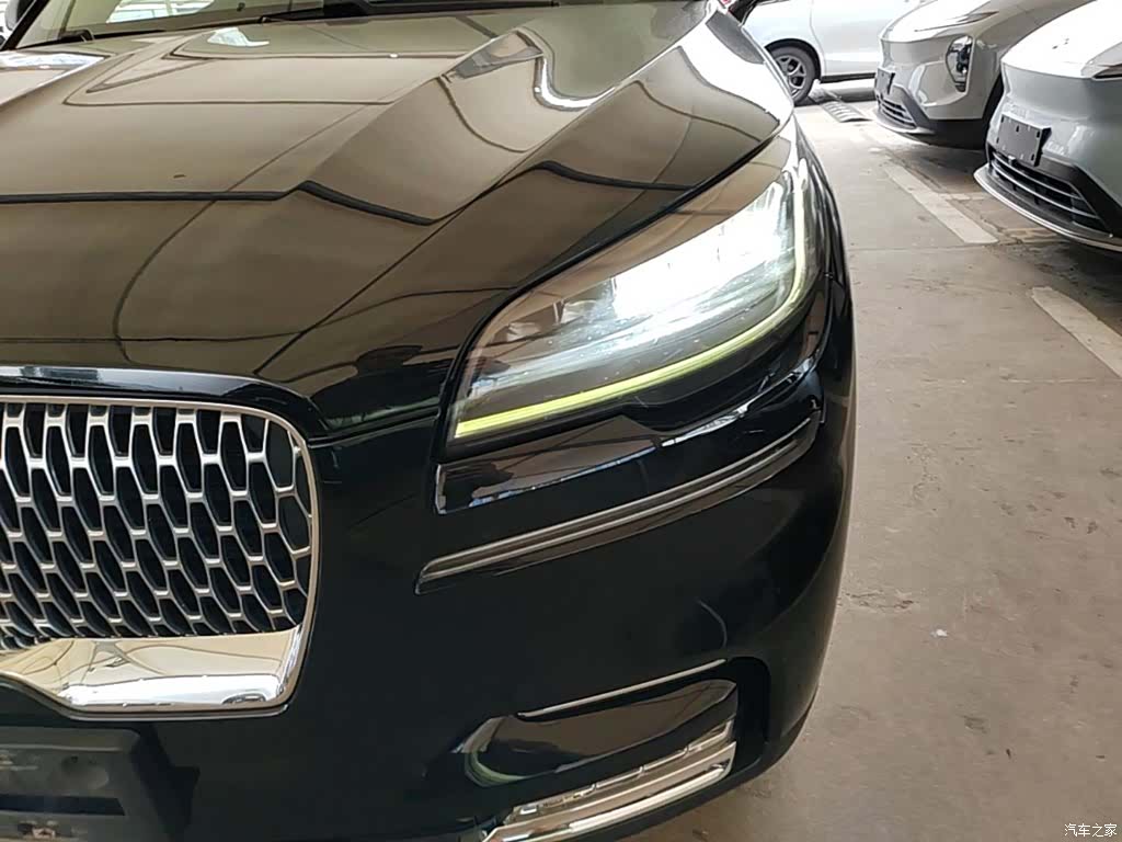Lincoln Aviator, 2021 24