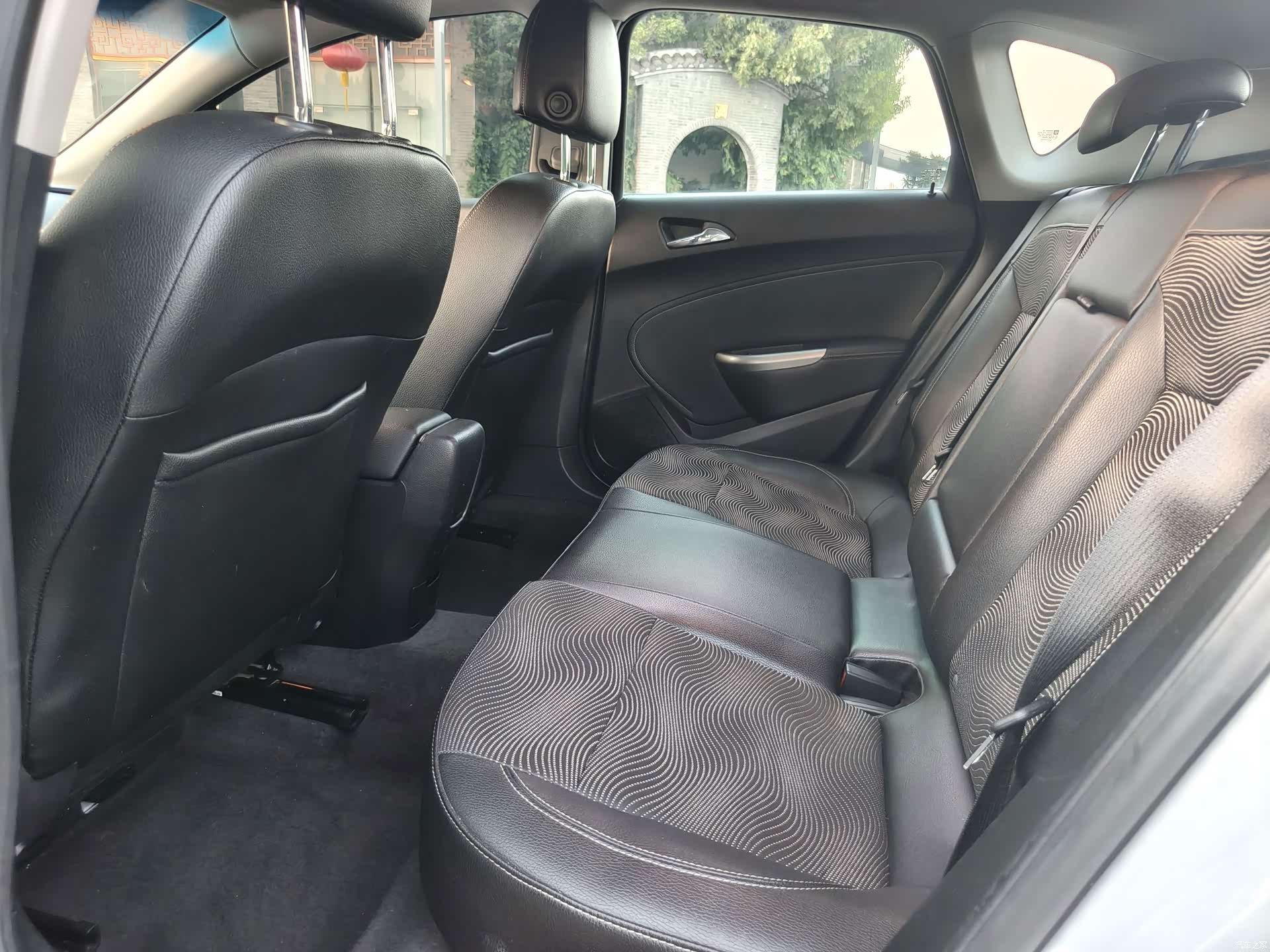 Buick XT, 2015 4