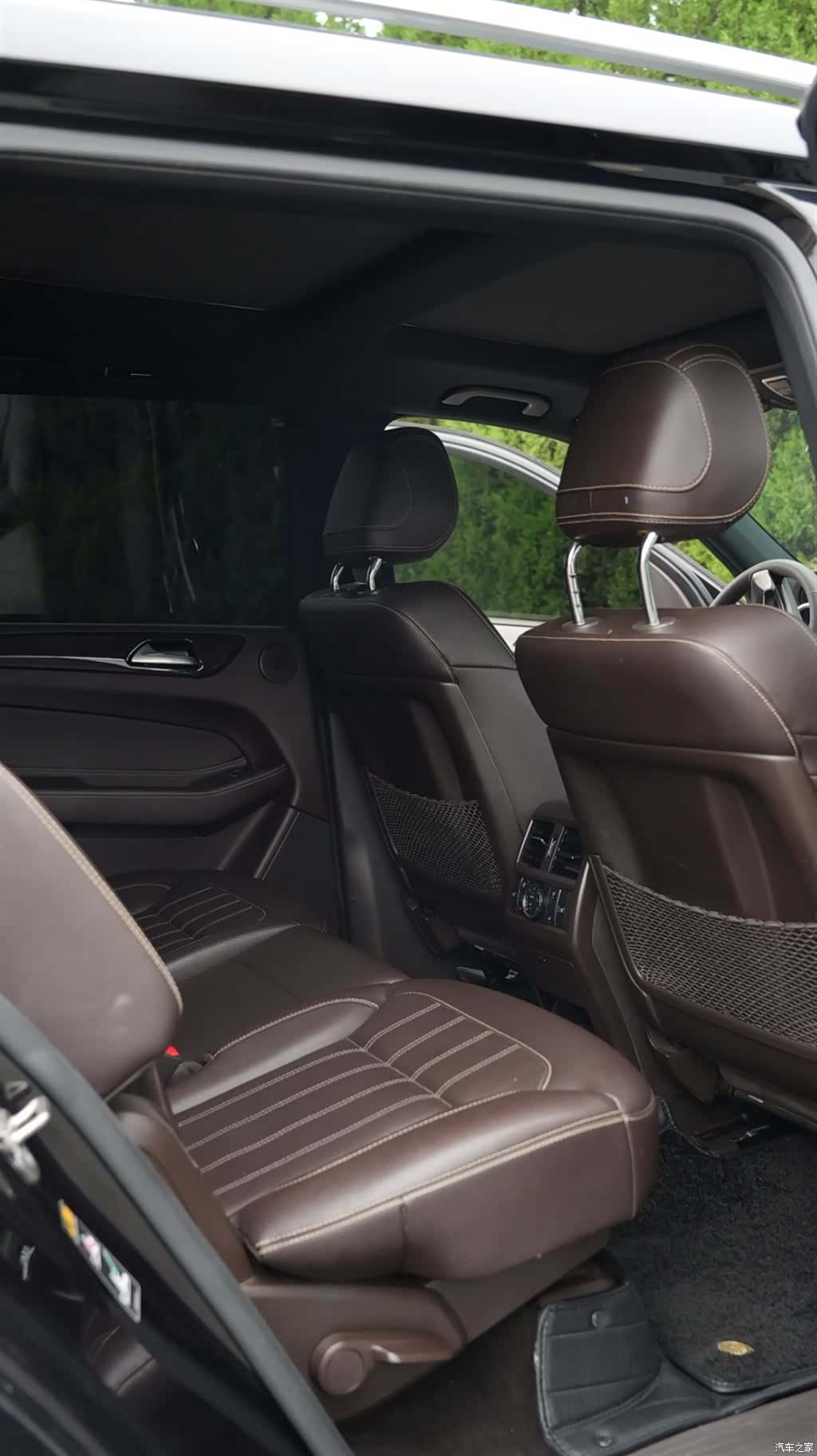 Mercedes-Benz GLS, 2018 11