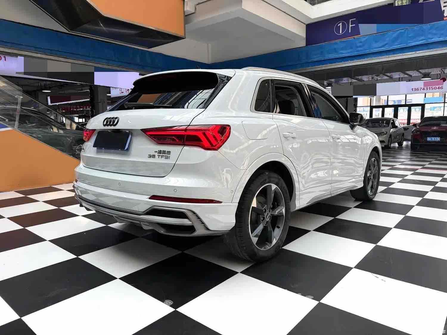 Audi Q3, 2022 13