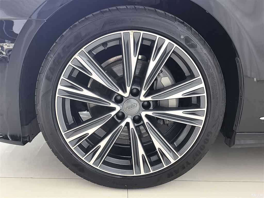 Audi A6L, 2021 7