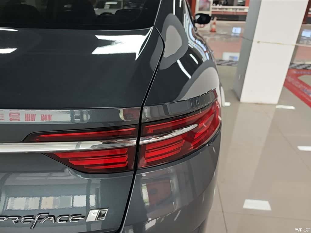 Geely Preface, 2022 8