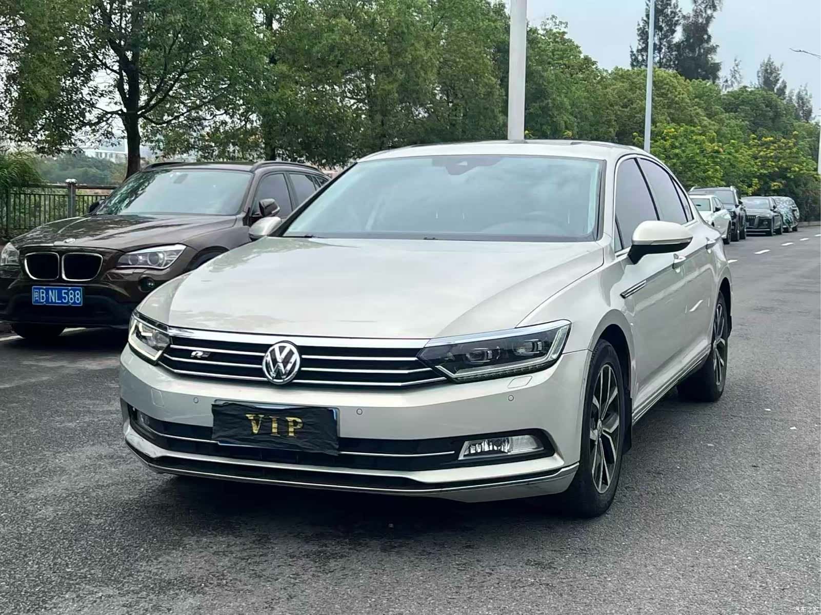 Volkswagen Magotan, 2016 1