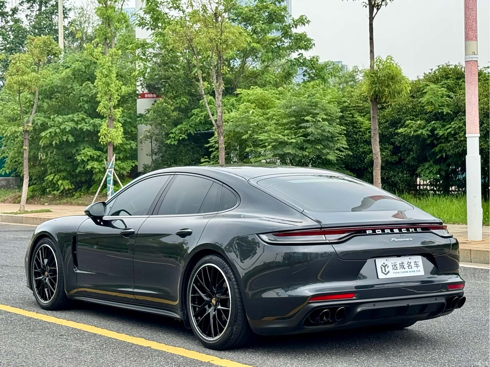 Porsche Panamera, 2022 7