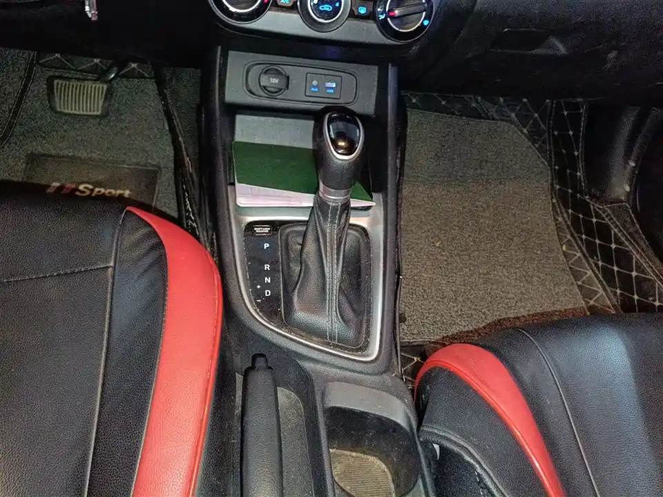 Hyundai Yuedong