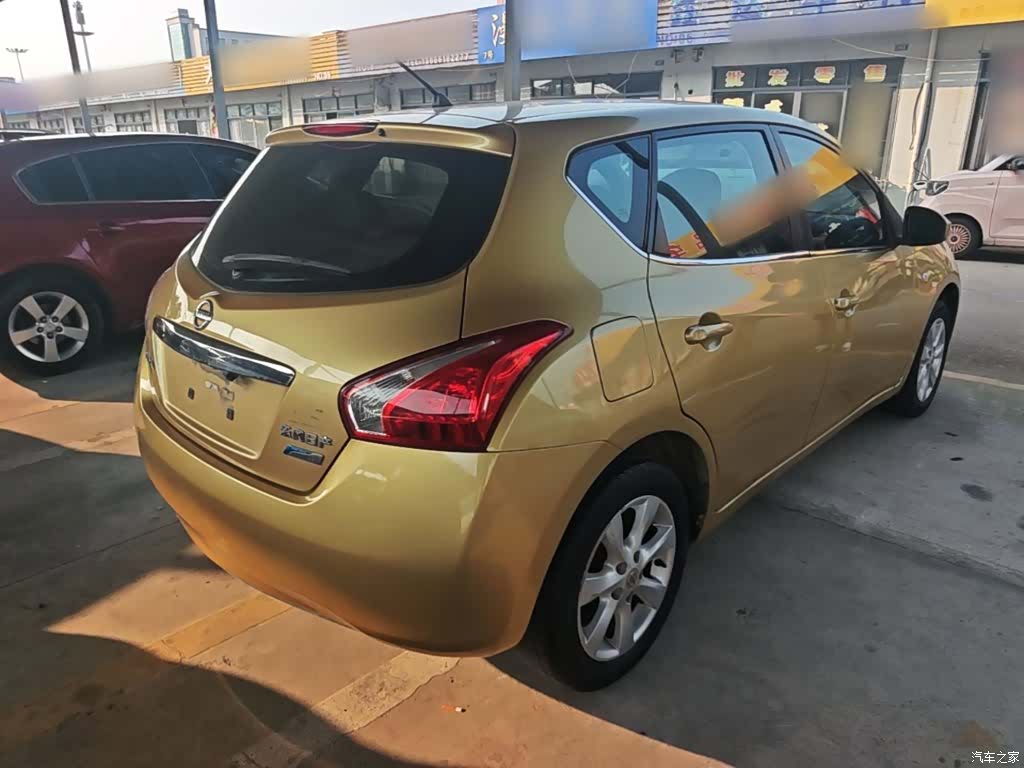 Nissan Tiida, 2016 все фото