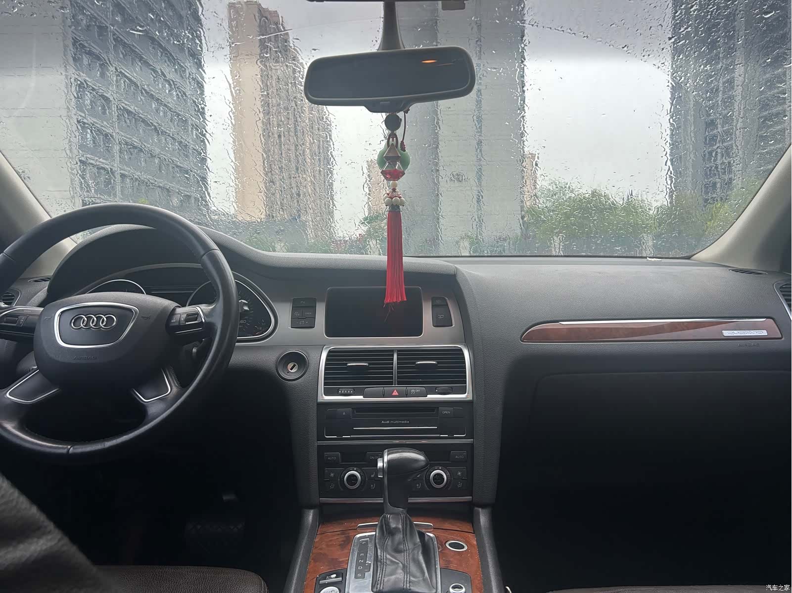 Audi Q7, 2015 9