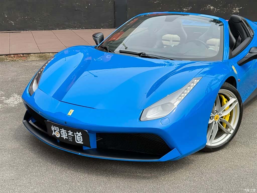 Ferrari 488, 2019 23