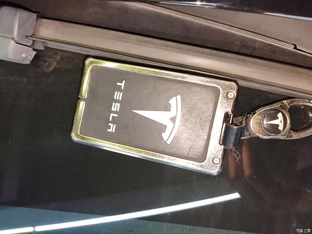 Tesla Model Y, 2022 9
