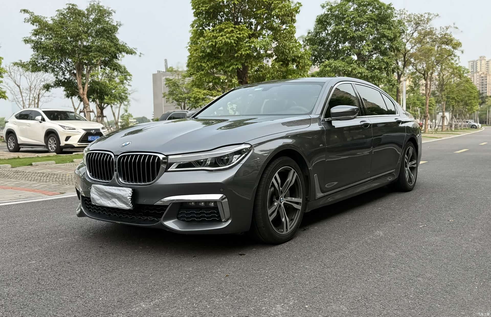 BMW 7 Series, 2017 1
