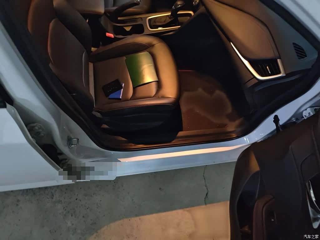 Chevrolet RS, 2021 20