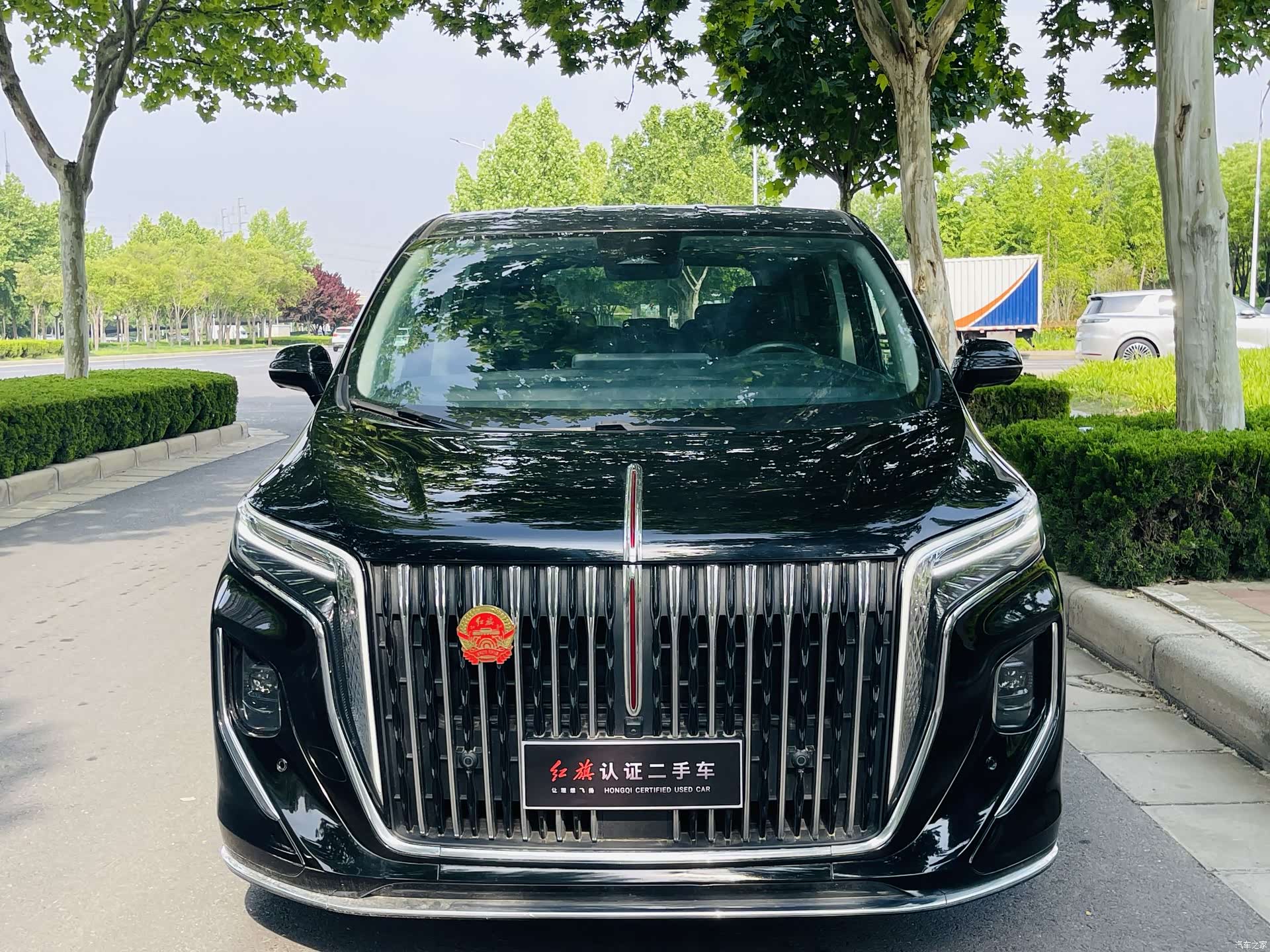 Hongqi HQ9, 2023 2