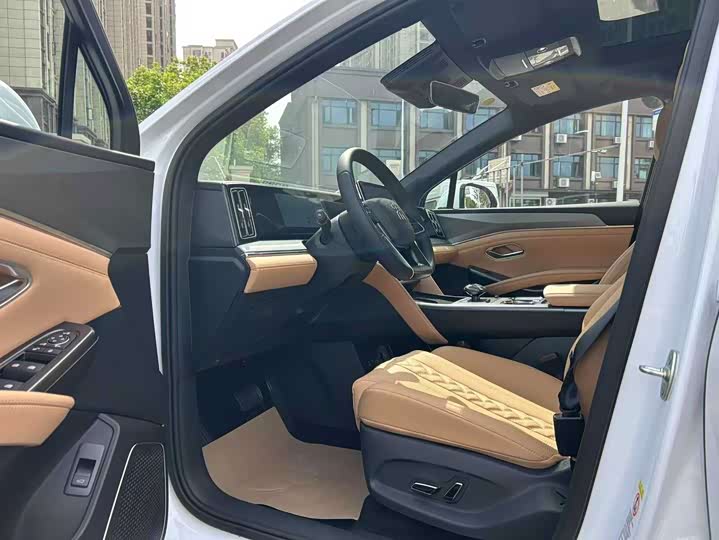 BYD Song L DM-i 2024 112km chao yue xing