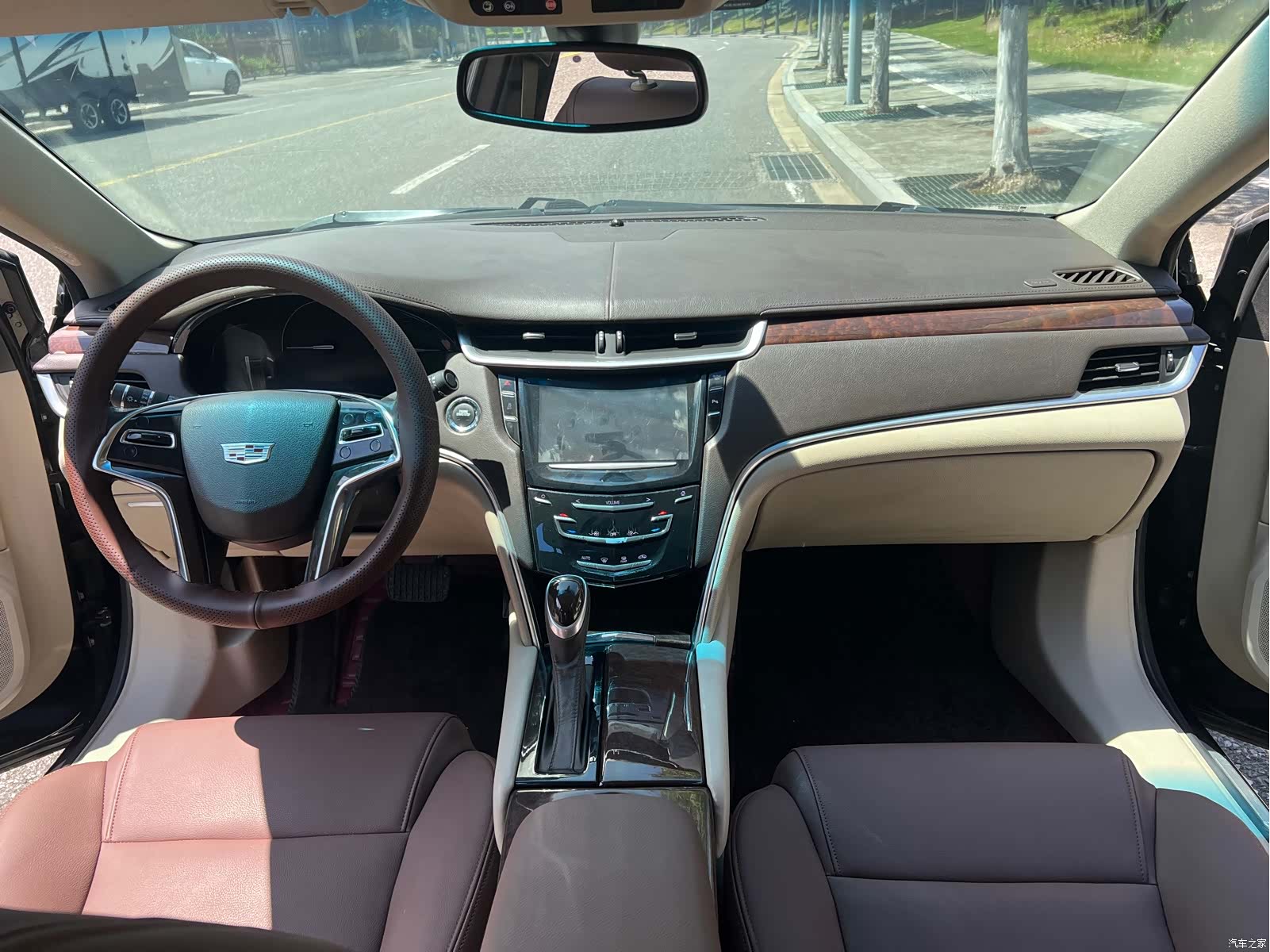 Cadillac XTS, 2017 15