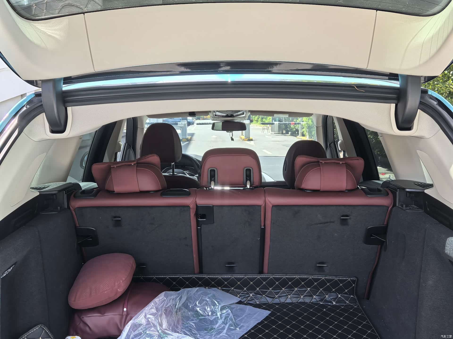 BMW iX3, 2024 11