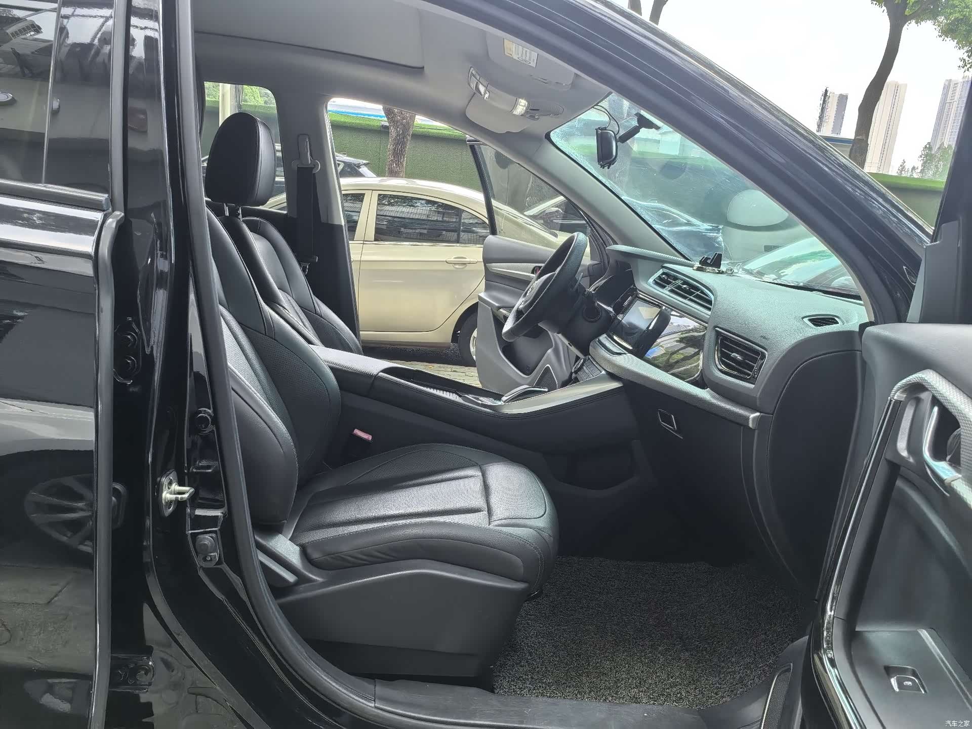 DongFeng AX7, 2020 9