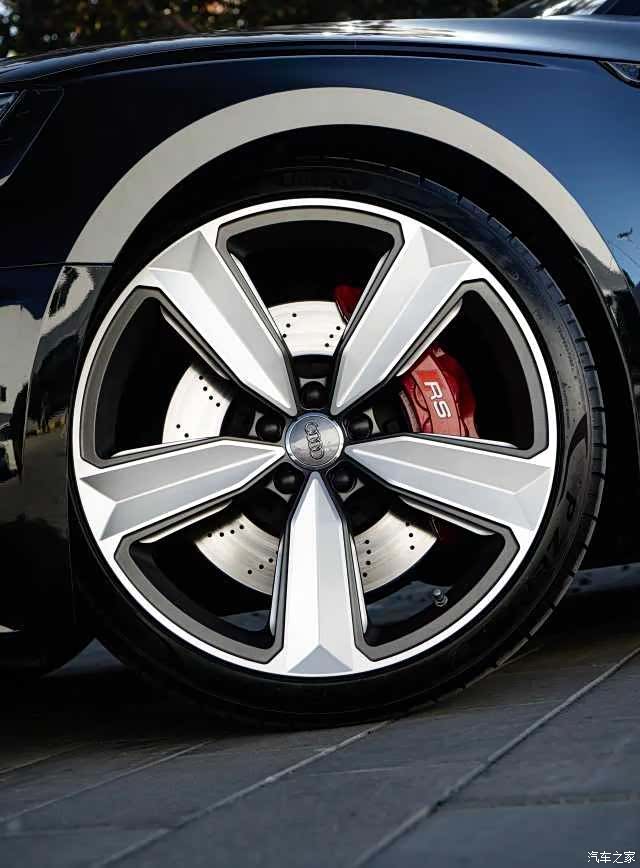 Audi RS, 2020 9