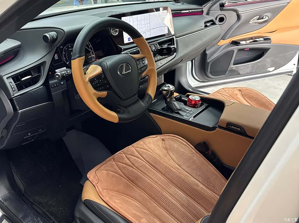 Lexus ES, 2024 6