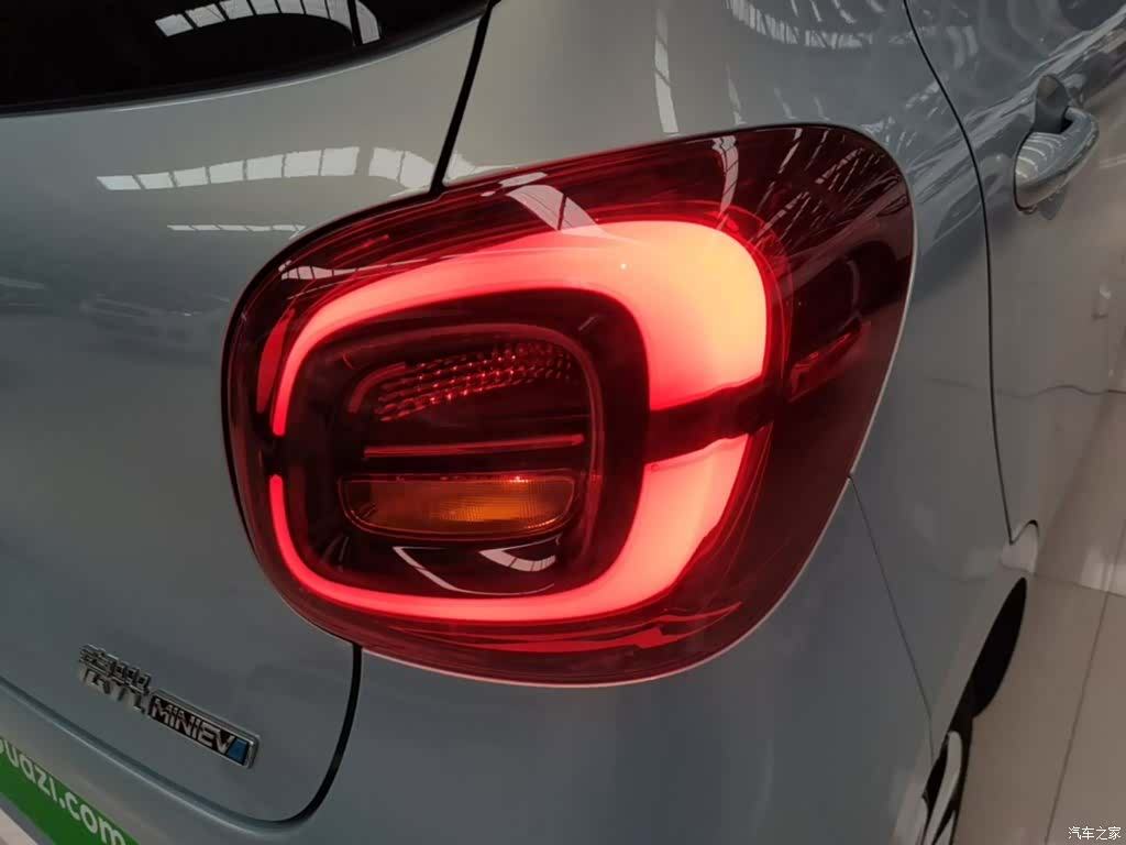 Wuling MINIEV, 2025 8