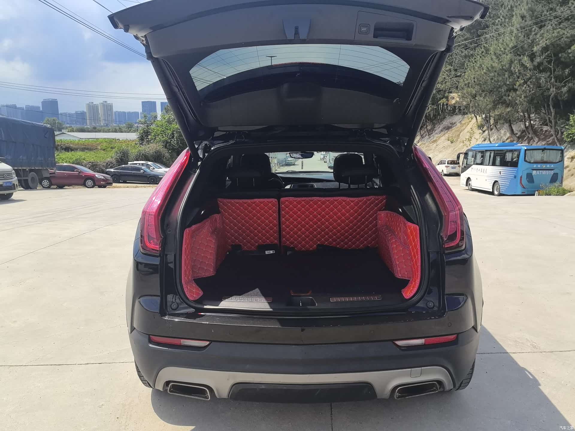 Cadillac XT4, 2020 11