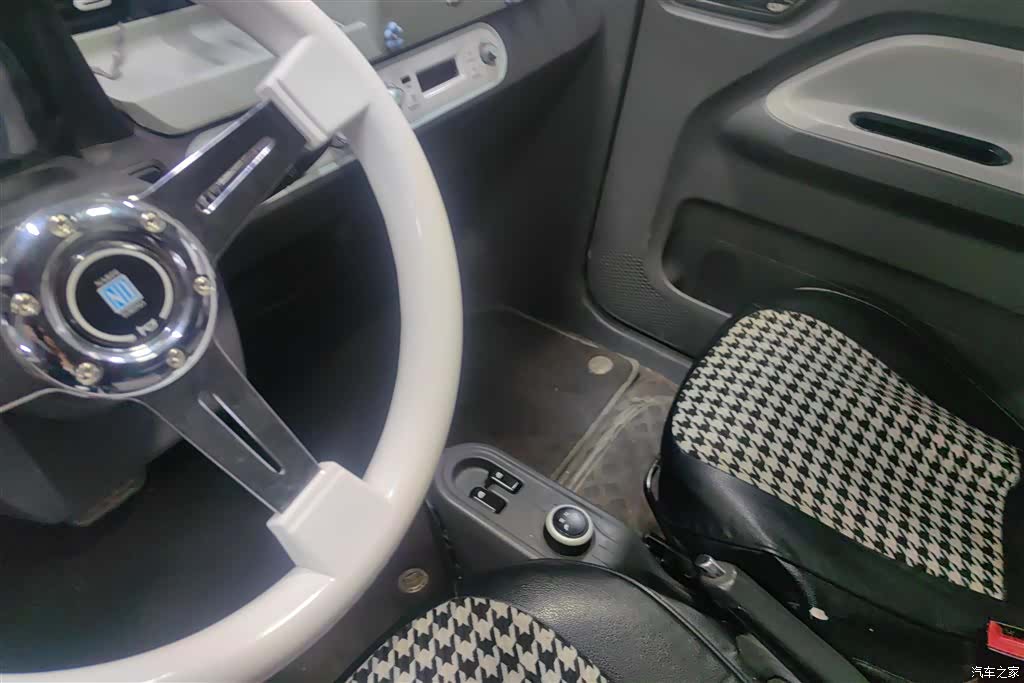 Wuling MINIEV, 2022 16