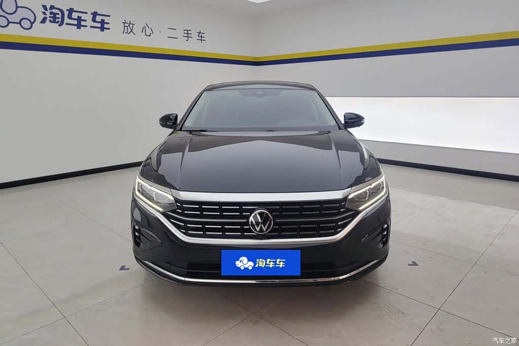 Volkswagen Passat, 2023 2