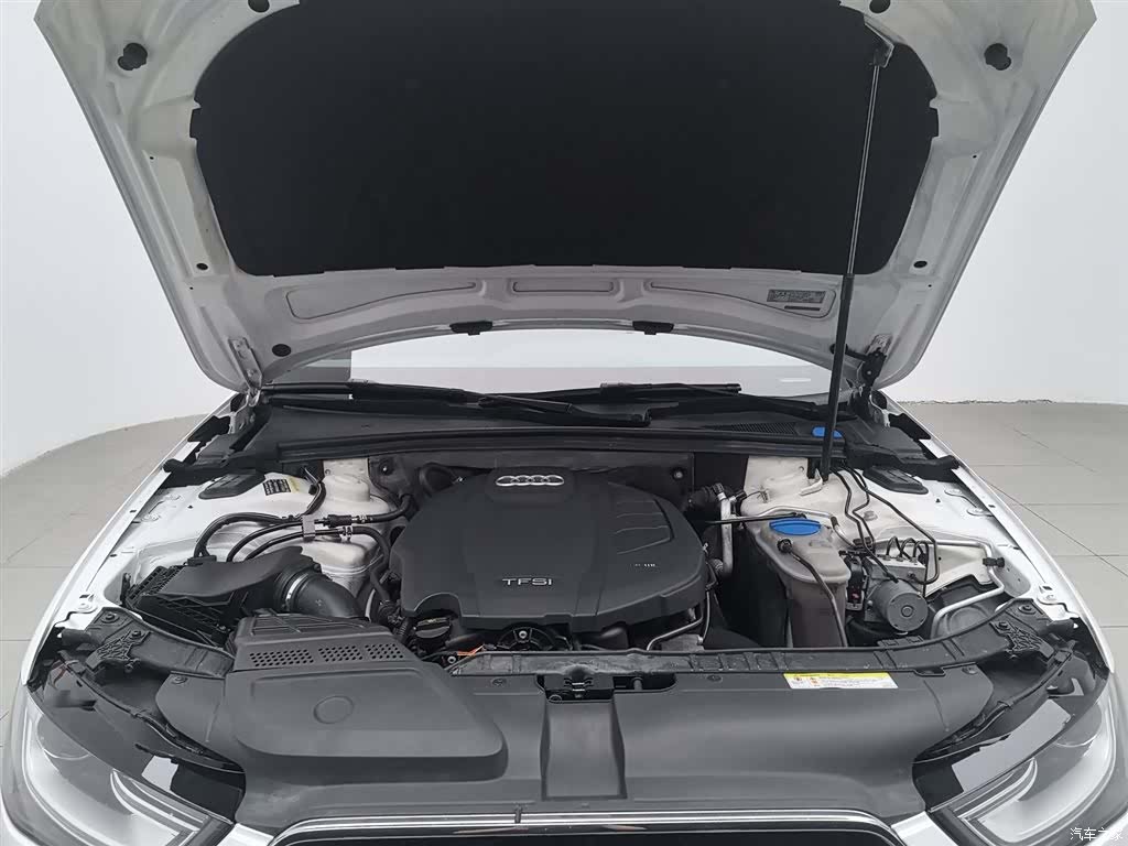 Audi A4L, 2016 6