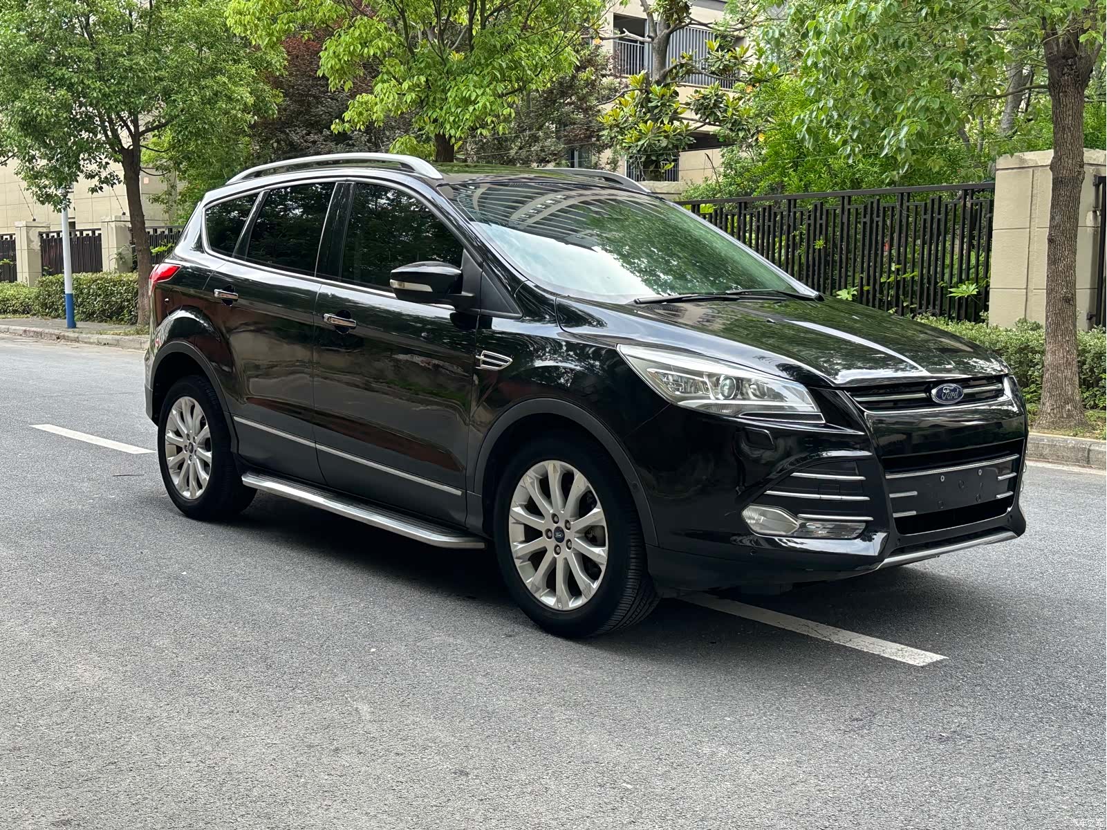 Ford Kuga, 2014 3