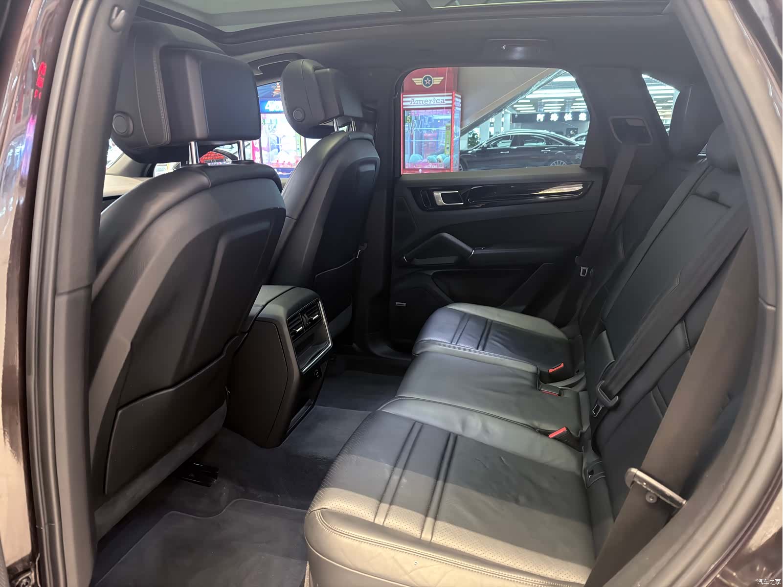 Porsche Cayenne, 2019 8