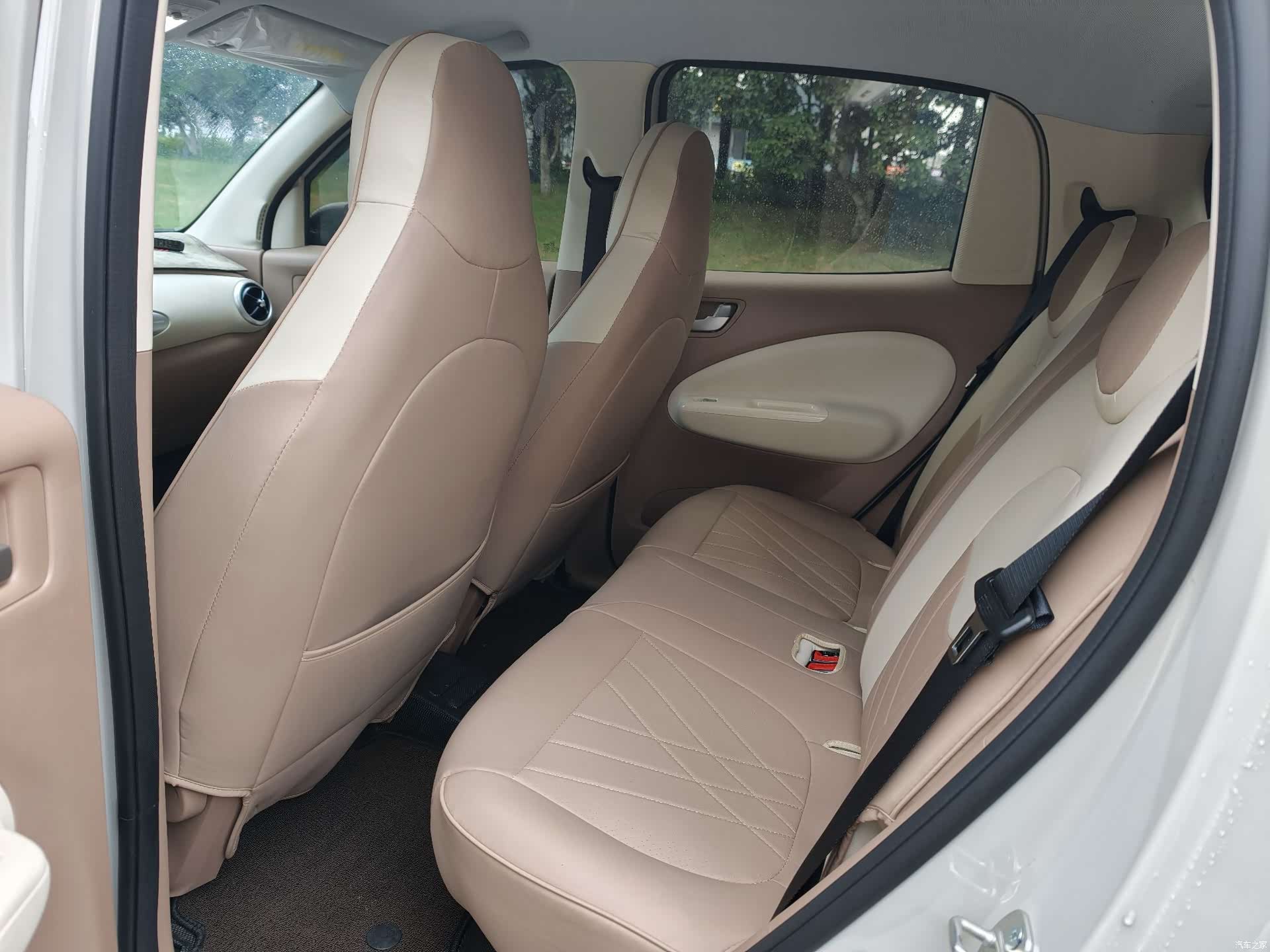 Wuling MINIEV, 2025 7
