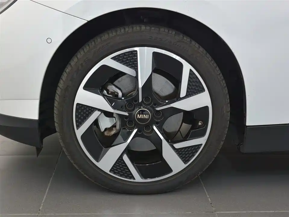 MINI Electric COOPER