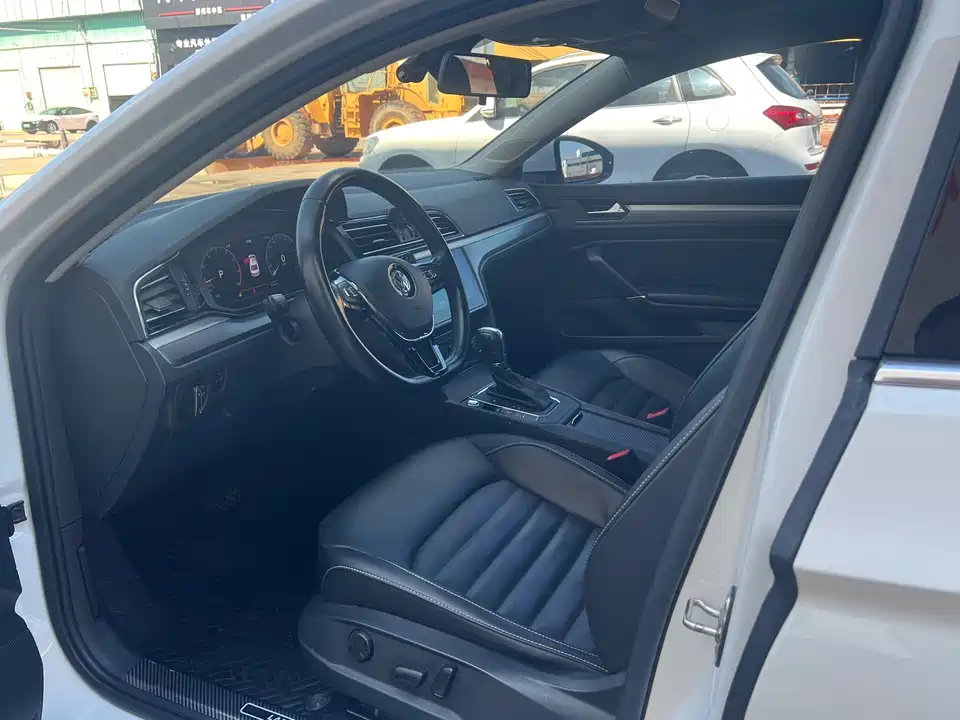 Volkswagen Lingdu