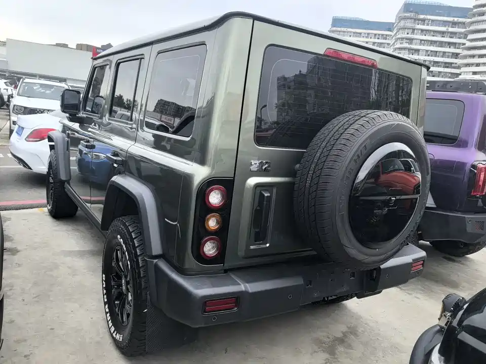 Niva T01