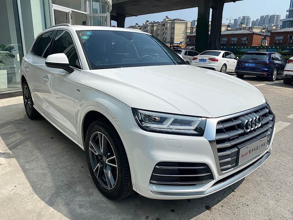 Audi Q5L Audi Q5L