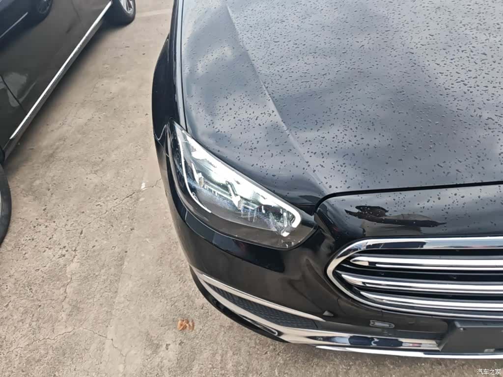 Mercedes-Benz E-Class, 2022 13