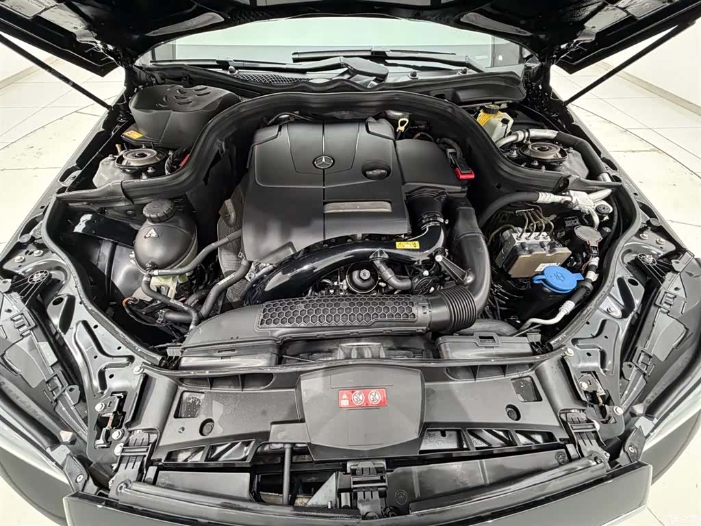 Mercedes-Benz E-Class, 2014 18