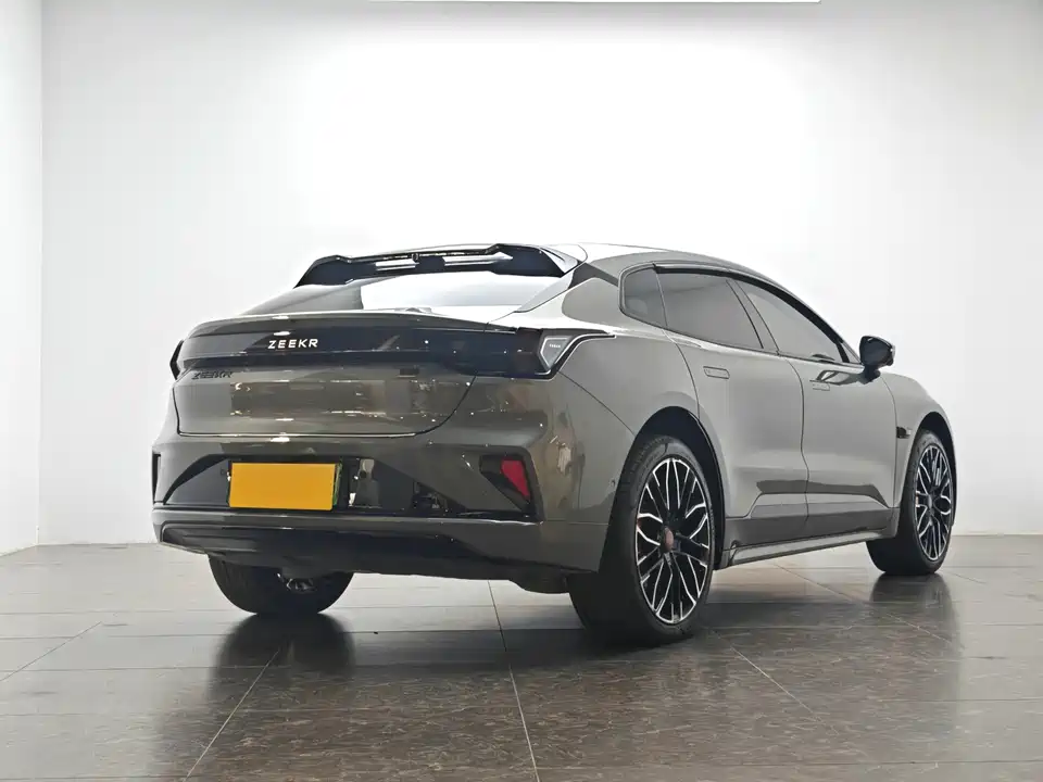 Zeekr 001