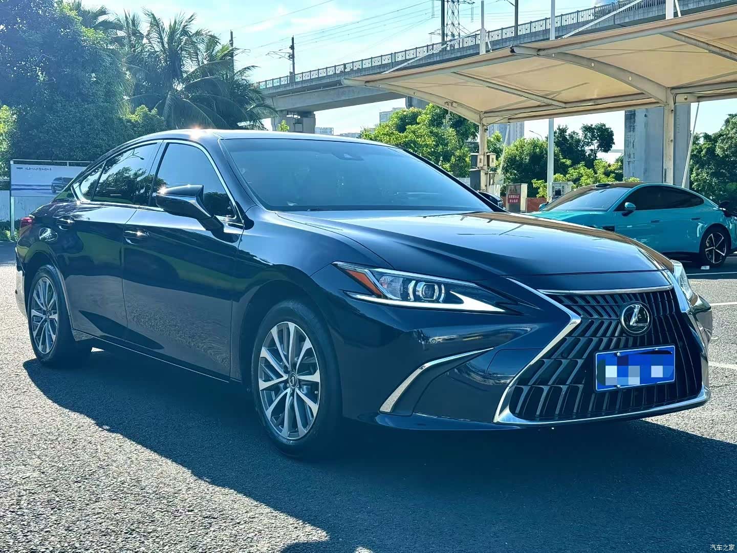 Lexus ES, 2024 3