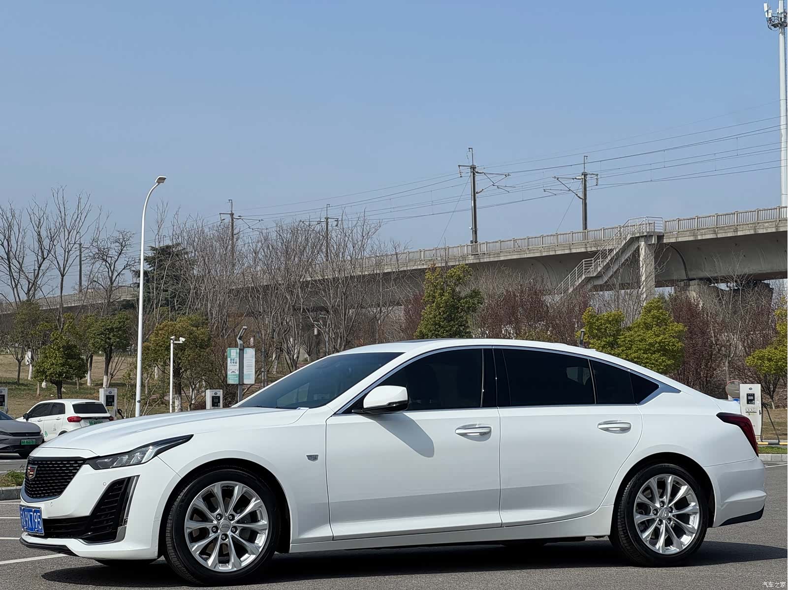Cadillac CT5, 2022 1