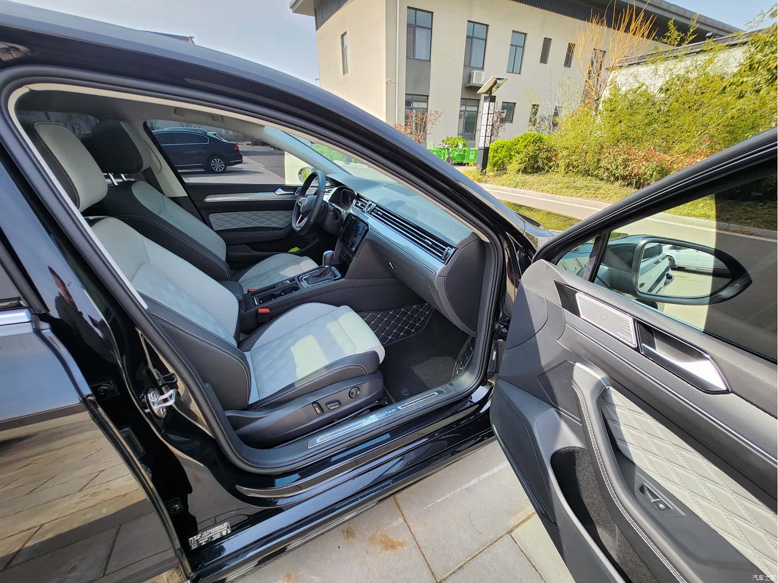 Volkswagen Magotan, 2023 7