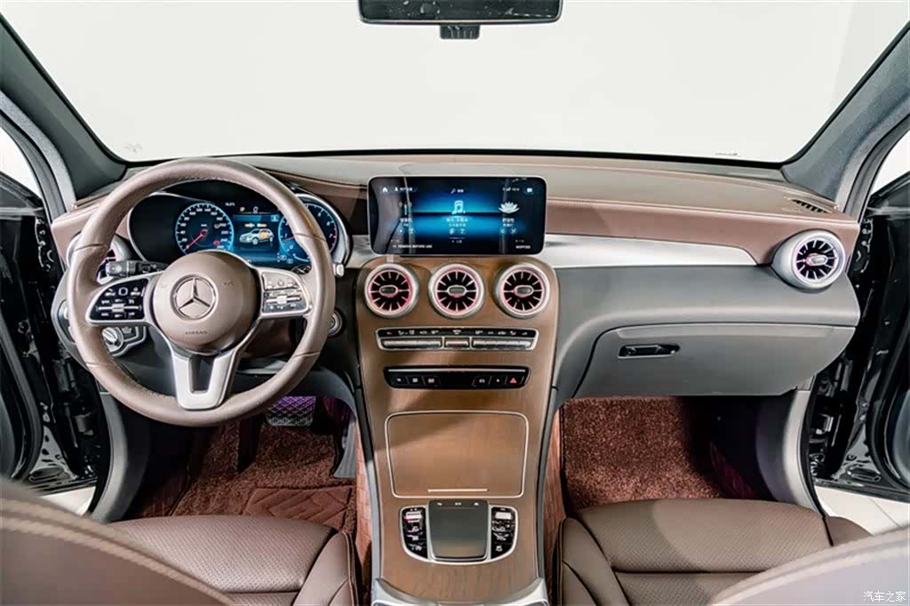 Mercedes-Benz GLC, 2022 11