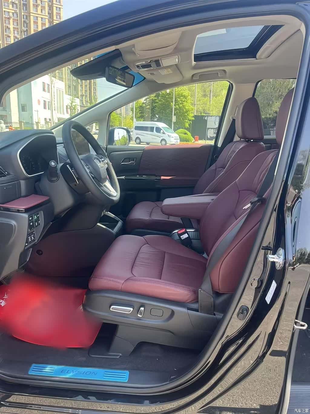 Honda Elysion, 2025 12