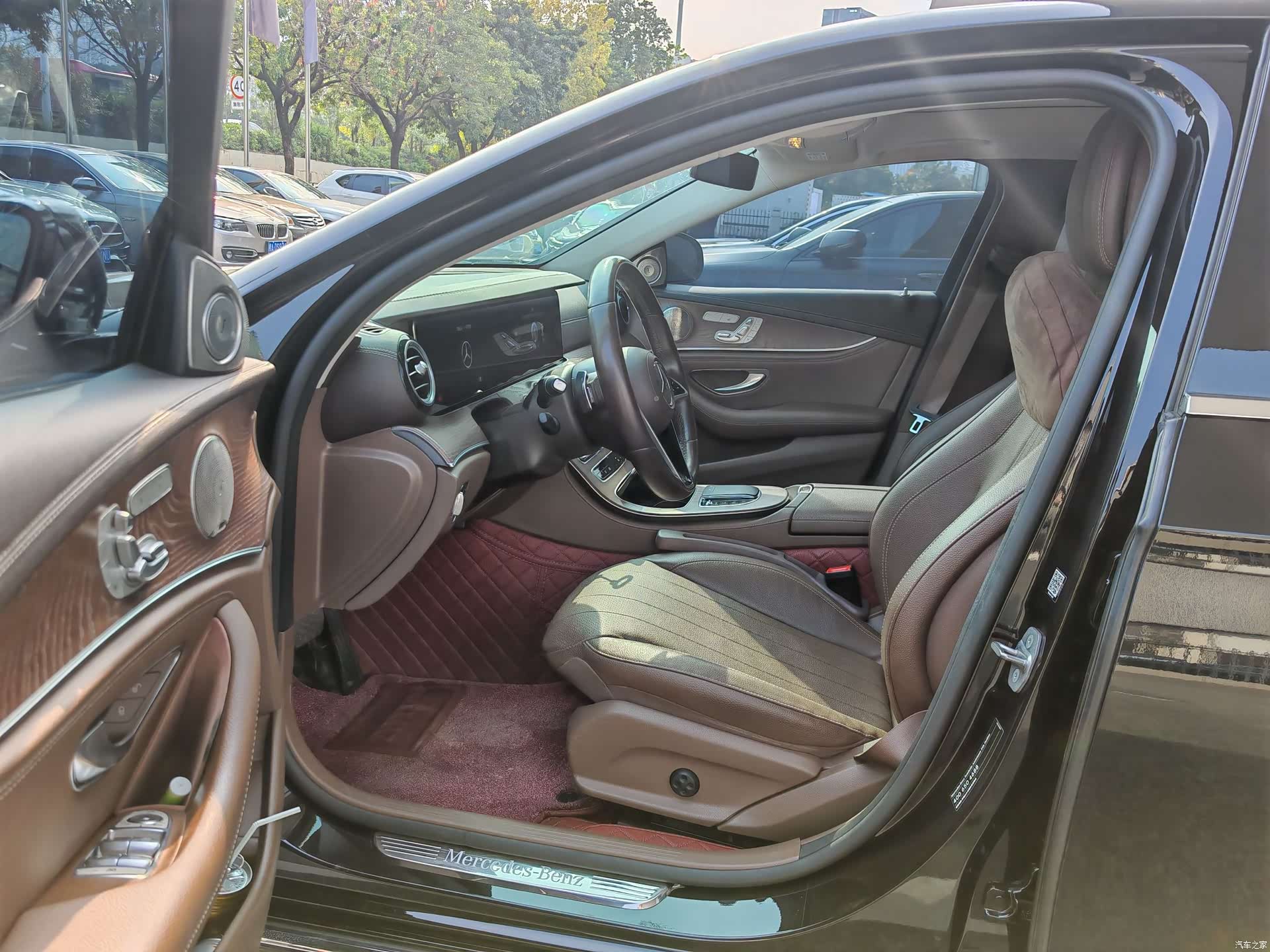 Mercedes-Benz E-Class, 2022 все фото