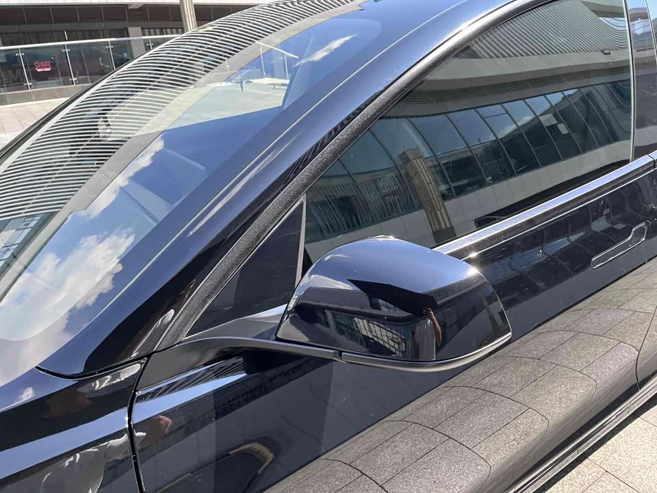Tesla Model 3 Tesla Model 3