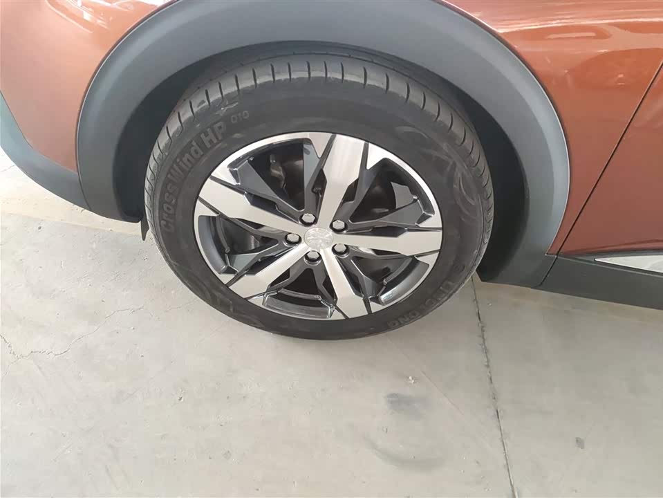 Peugeot 4008